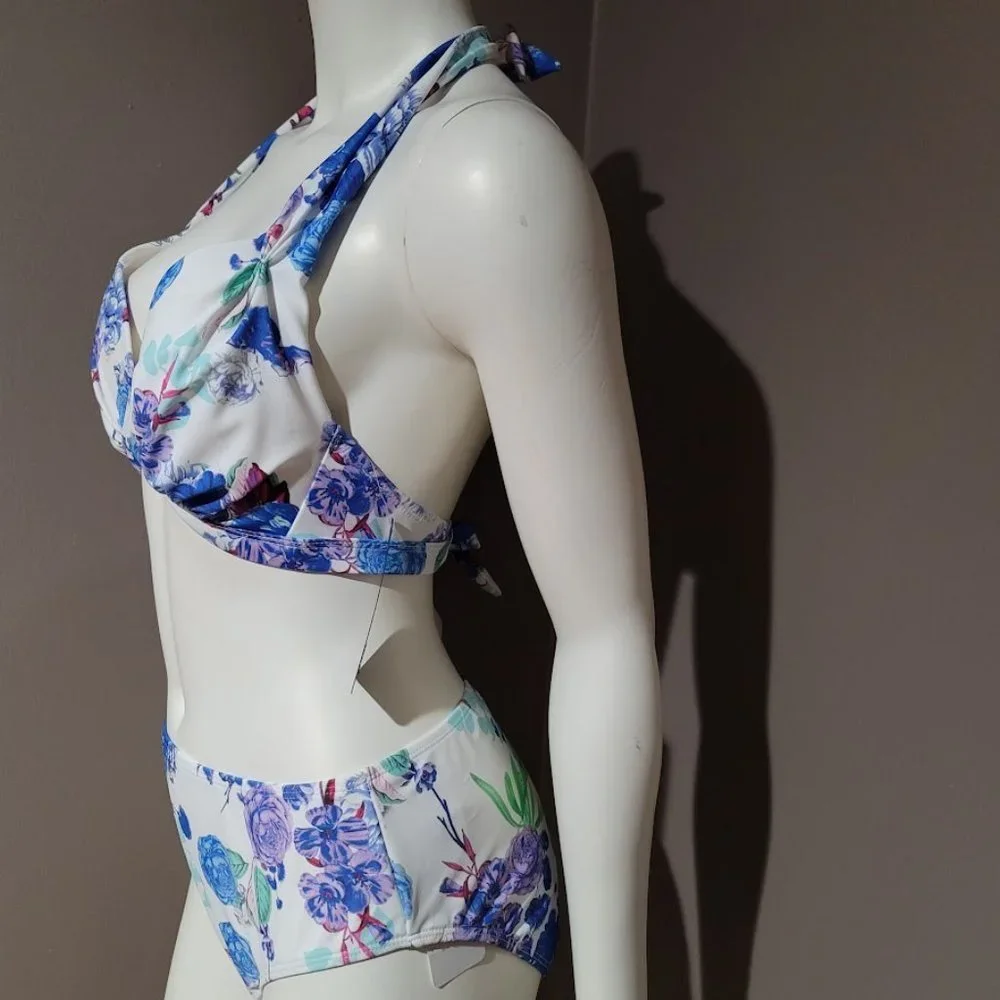 Rachel Roy Floral Halter Bikini Set Size Medium - Picture 3 of 9